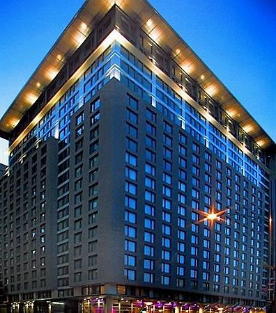 Embassy Suites By Hilton - Монреаль Экстерьер фото